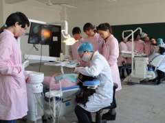 学口腔医学，全国有这些口腔医学大专院校比较好